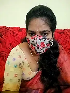 Snapshot of melina214 chatting on 04/02/26, 03:53 melina214 online show from 04/02/26, 03:53