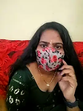 Snapshot of melina214 chatting on 04/03/26, 08:45 melina214 online show from 04/03/26, 08:45