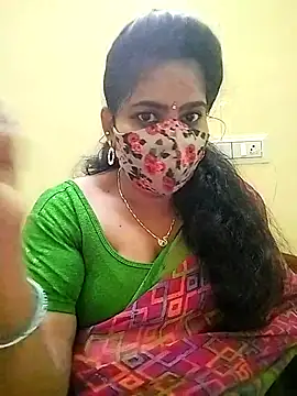 Snapshot of melina214 chatting on 04/04/26, 08:23 melina214 online show from 04/04/26, 08:23