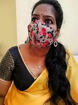 Snapshot of melina214 chatting on 04/16/26, 03:07 melina214 online show from 04/16/26, 03:07