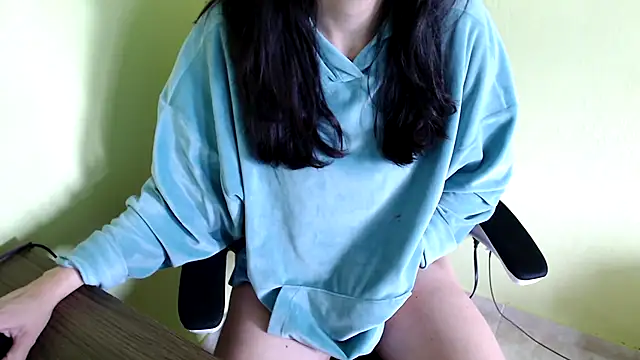 samantha s69 online show from 12/16/25, 07:19