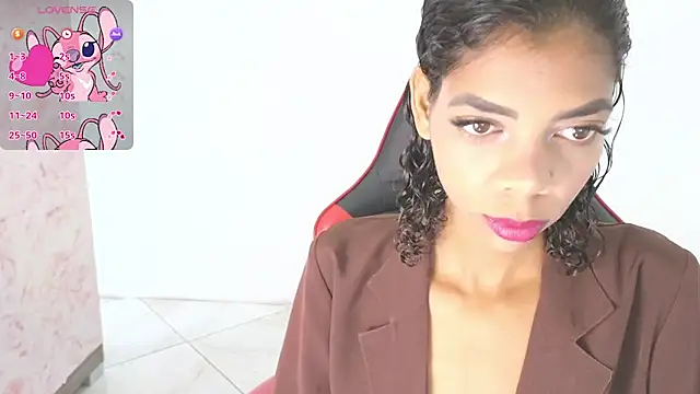 ElisaBoyer online show from 05/11/26, 12:11