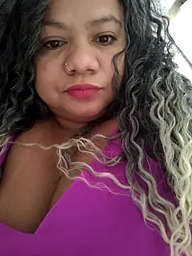 Snapshot of Carlabrasileira chatting on 10/03/25, 06:16 Carlabrasileira online show from 10/03/25, 06:16