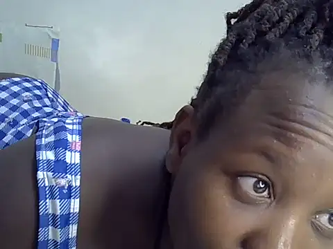 Snapshot of Sonnia_ chatting on 03/21/26, 01:05 Sonnia online show from 03/21/26, 01:05