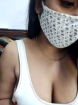 Gloie4u online show from 02/04/25, 03:57