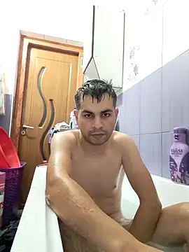 hornny1995 online show from 12/03/24, 04:39