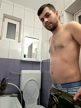 hornny1995 online show from 02/01/25, 05:37