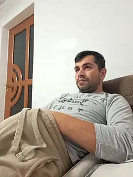 hornny1995 online show from 10/10/25, 07:24