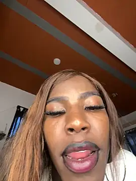 Richchocolatesweet  online show from 11/08/25, 08:51