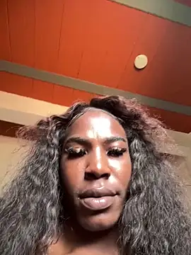 Richchocolatesweet  online show from 02/12/26, 06:36