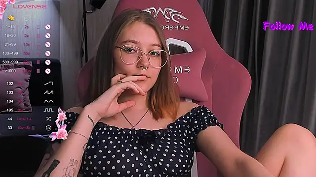 bunny bubble online show from 02/27/25, 01:05