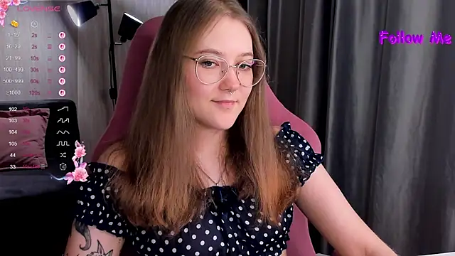 bunny bubble online show from 10/31/25, 11:28