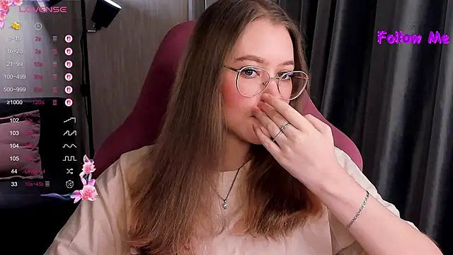 Snapshot of bunny_bubble chatting on 11/29/25, 10:24 bunny bubble online show from 11/29/25, 10:24