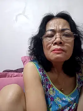 Snapshot of Hotestlove chatting on 03/02/25, 06:27 Hotestlove online show from 03/02/25, 06:27