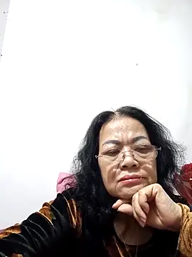 Snapshot of Hotestlove chatting on 03/08/25, 12:52 Hotestlove online show from 03/08/25, 12:52