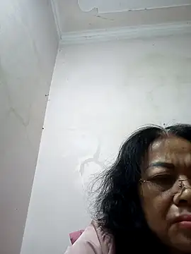 Snapshot of Hotestlove chatting on 03/18/25, 12:36 Hotestlove online show from 03/18/25, 12:36