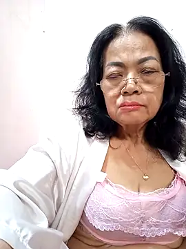 Snapshot of Hotestlove chatting on 03/20/25, 01:13 Hotestlove online show from 03/20/25, 01:13
