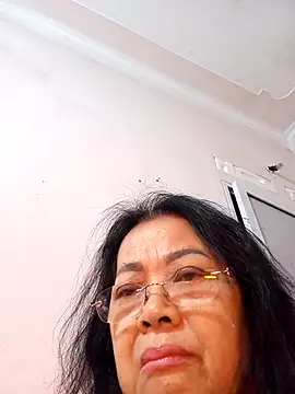 Hotestlove online show from 01/05/26, 11:08