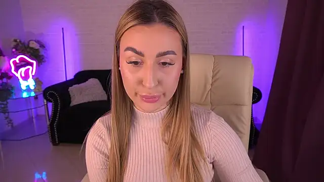 LiaBrazzerr online show from 03/15/25, 02:45