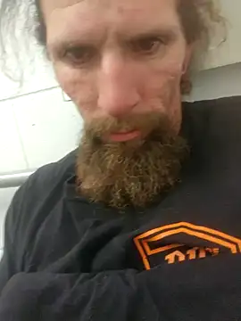 Snapshot of Crackkers chatting on 01/16/25, 05:12 Crackkers online show from 01/16/25, 05:12