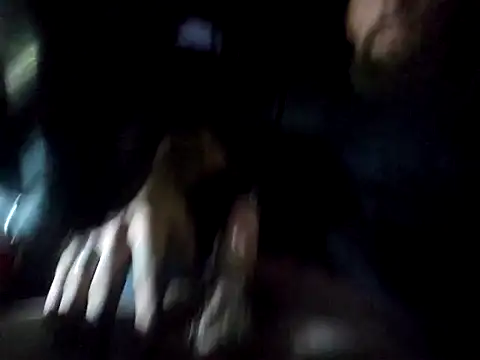 Snapshot of Crackkers chatting on 01/19/25, 01:32 Crackkers online show from 01/19/25, 01:32