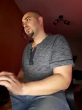 Foxyshaved online show from 02/12/25, 05:05