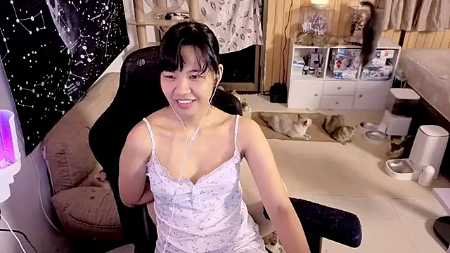 Kana G online show from 09/23/25, 03:48