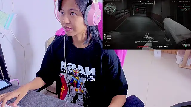 Kana G online show from 10/23/25, 08:07