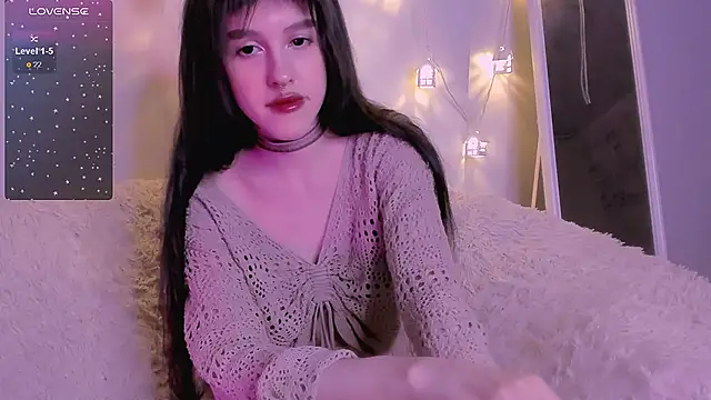 Snapshot of Sofagreen_ chatting on 03/22/25, 12:28 Sofagreen online show from 03/22/25, 12:28