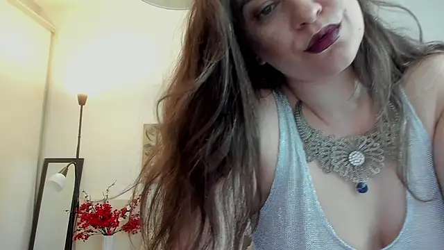 Snapshot of JoyCasidy chatting on 06/01/26, 03:47 JoyCasidy online show from 06/01/26, 03:47