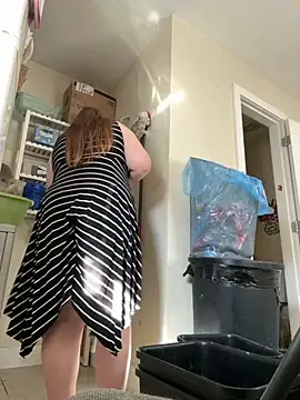 Snapshot of MissLolaLuxxx chatting on 09/21/25, 10:55 MissLolaLuxxx online show from 09/21/25, 10:55