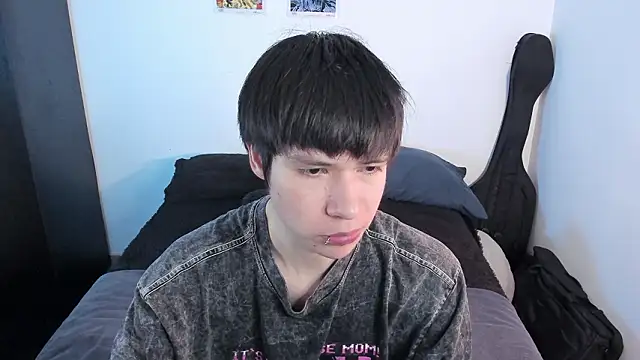 Aventure Twinks online show from 02/22/26, 01:51