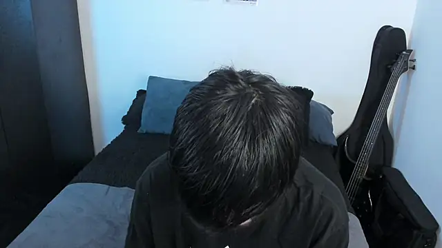 Snapshot of Aventure_Twinks chatting on 06/10/26, 07:24 Aventure Twinks online show from 06/10/26, 07:24