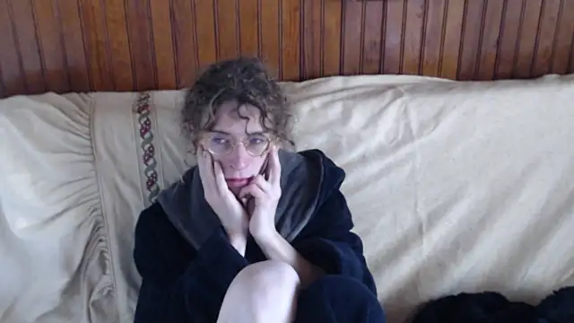 Snapshot of Prxscillia_Tx chatting on 05/18/26, 07:03 Prxscillia Tx online show from 05/18/26, 07:03