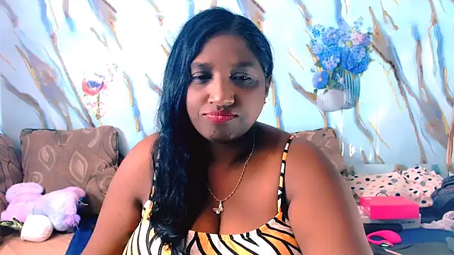 Snapshot of Indian_tracy chatting on 03/15/26, 10:10 Indian tracy online show from 03/15/26, 10:10
