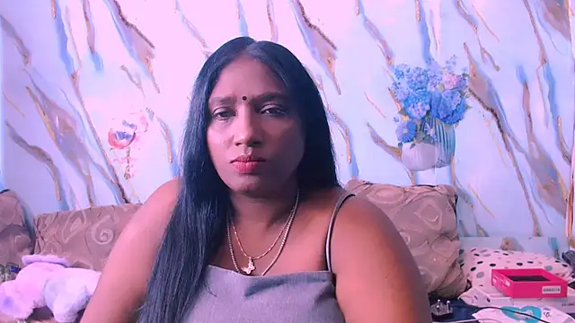 Snapshot of Indian_tracy chatting on 04/09/26, 10:09 Indian tracy online show from 04/09/26, 10:09
