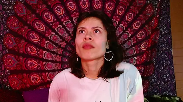 AbbySccott online show from 12/24/24, 12:33