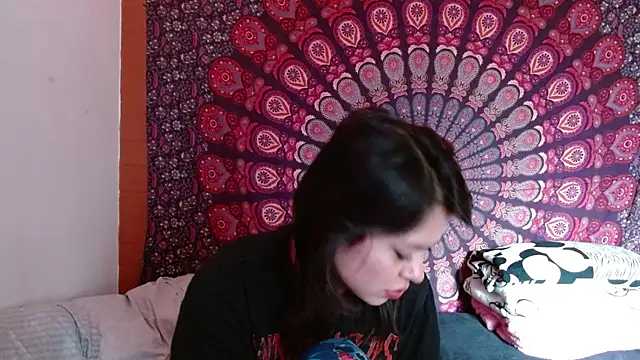 AbbySccott online show from 09/12/25, 12:49