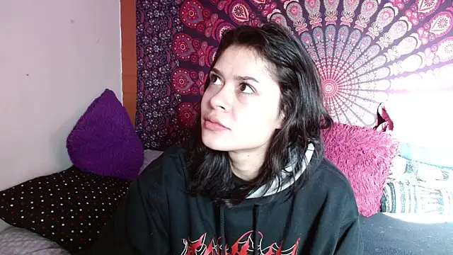 AbbySccott online show from 09/26/25, 12:09