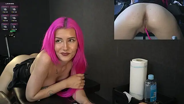 ClaraStylezZ online show from 01/05/25, 10:40