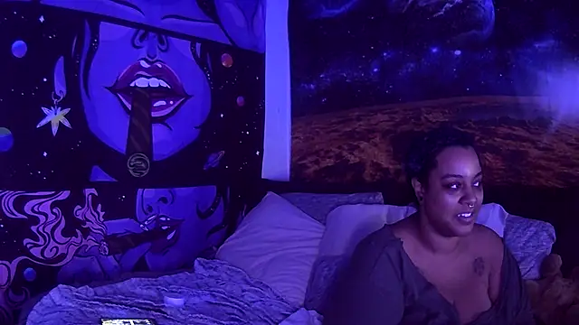 Snapshot of AutumnHart chatting on 12/21/24, 08:43 AutumnHart online show from 12/21/24, 08:43