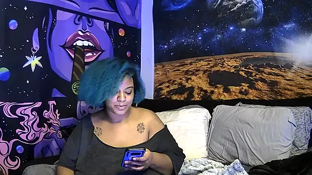 Snapshot of AutumnHart chatting on 12/23/24, 12:14 AutumnHart online show from 12/23/24, 12:14