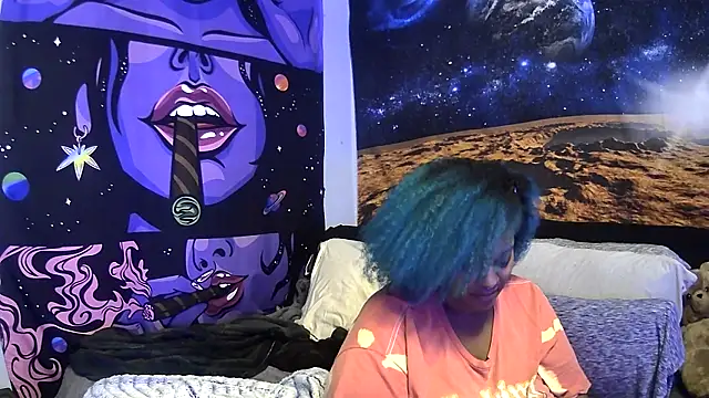 Snapshot of AutumnHart chatting on 12/24/24, 11:33 AutumnHart online show from 12/24/24, 11:33