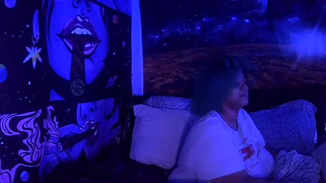 Snapshot of AutumnHart chatting on 12/29/24, 10:36 AutumnHart online show from 12/29/24, 10:36