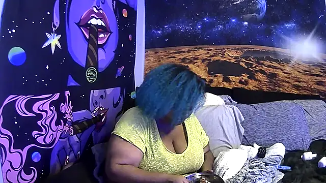 Snapshot of AutumnHart chatting on 12/31/24, 11:17 AutumnHart online show from 12/31/24, 11:17