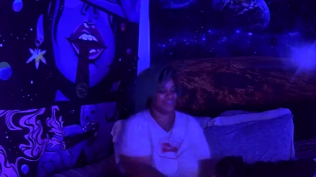 Snapshot of AutumnHart chatting on 01/12/25, 05:33 AutumnHart online show from 01/12/25, 05:33