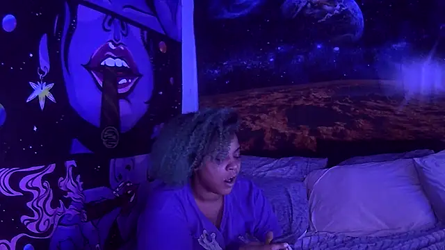 Snapshot of AutumnHart chatting on 01/31/25, 04:17 AutumnHart online show from 01/31/25, 04:17