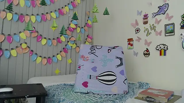 Snapshot of reaLISStic chatting on 12/09/24, 11:45 reaLISStic online show from 12/09/24, 11:45