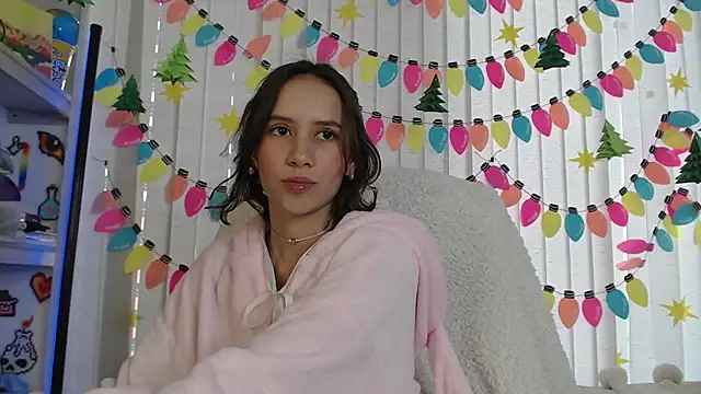 Snapshot of reaLISStic chatting on 12/16/24, 08:37 reaLISStic online show from 12/16/24, 08:37