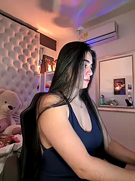 ZarahEvans online show from 09/16/25, 08:21